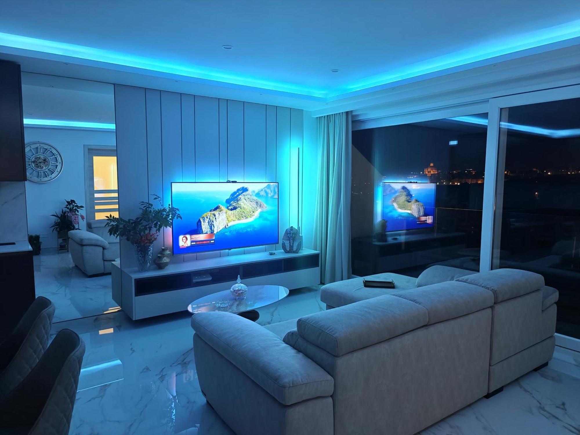 Apartment Luxury Living - Seafront Haven In - Malta *