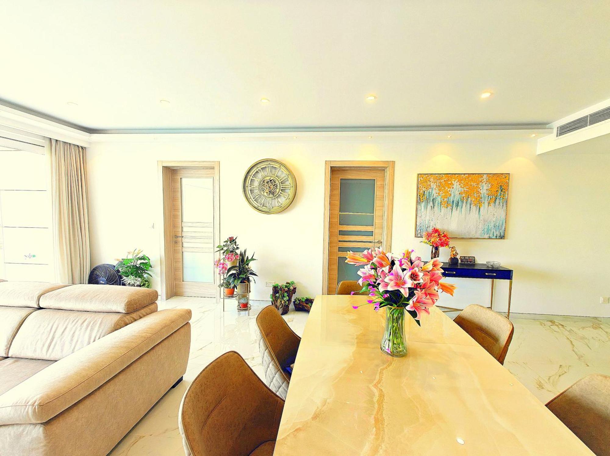 Luxury Living - Seafront Haven In - Malta *